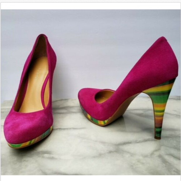 nine west fuchsia shoes